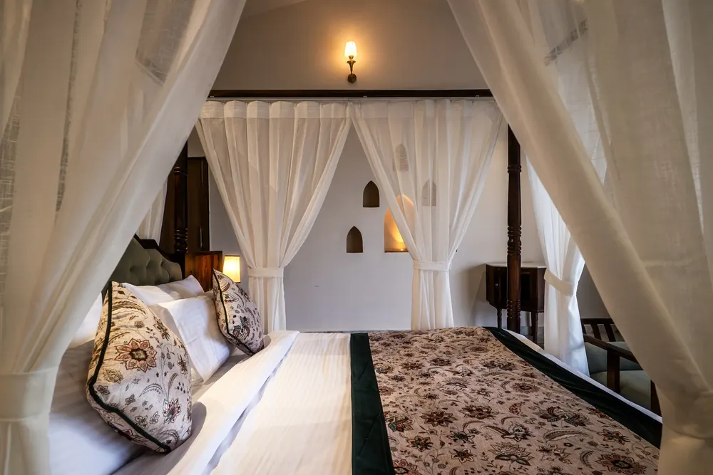 Bed detail