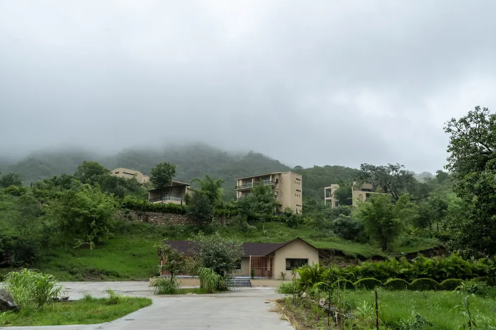 The hills, disappearing